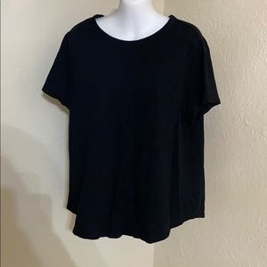 PLAIN BLACK TEE